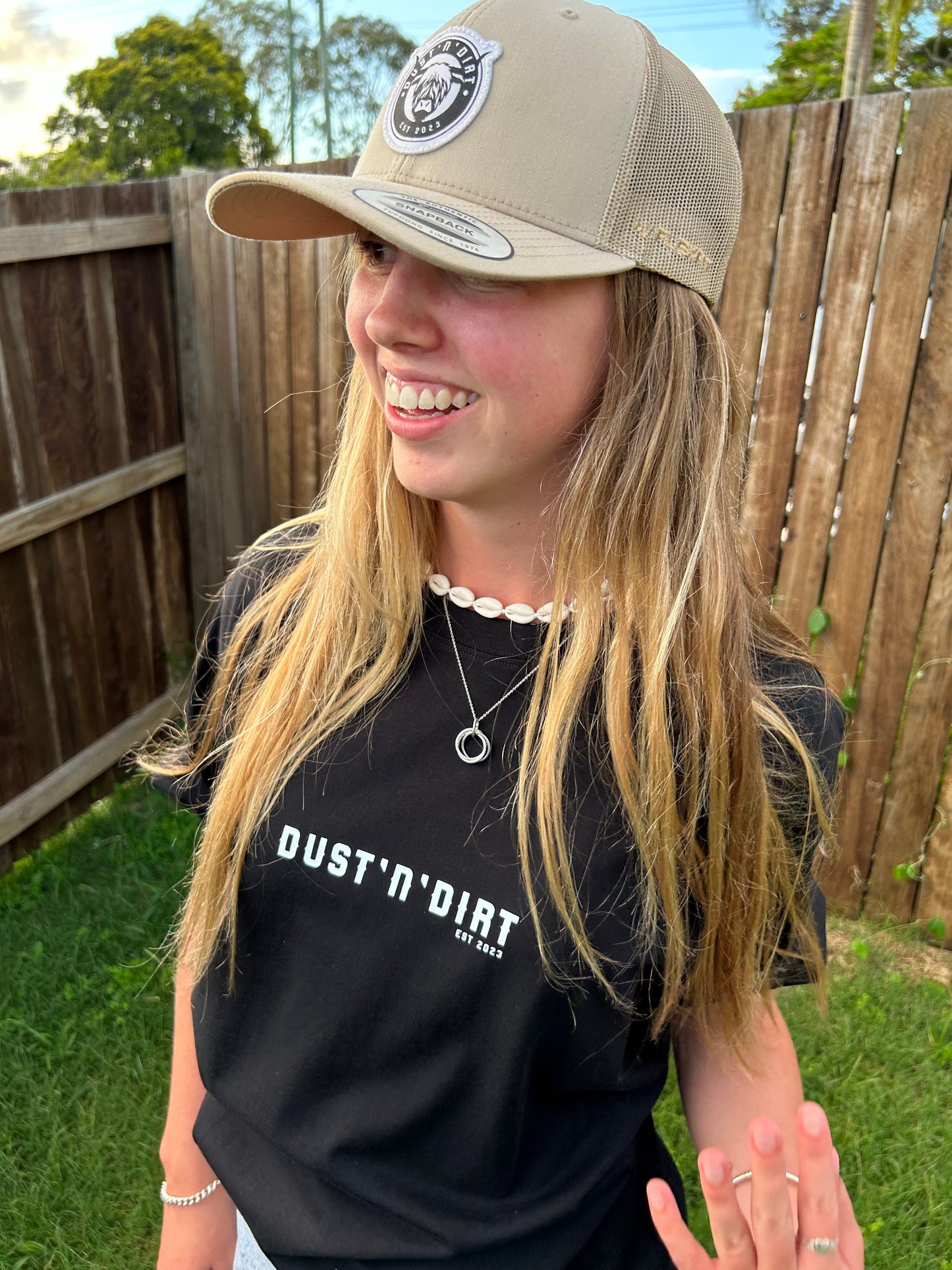 Dust ‘N’ Dirt T-shirt (text)