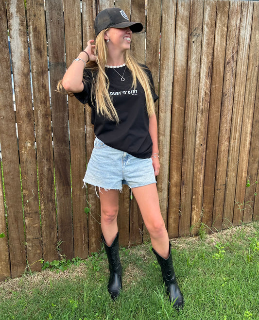 Dust ‘N’ Dirt T-shirt (text)