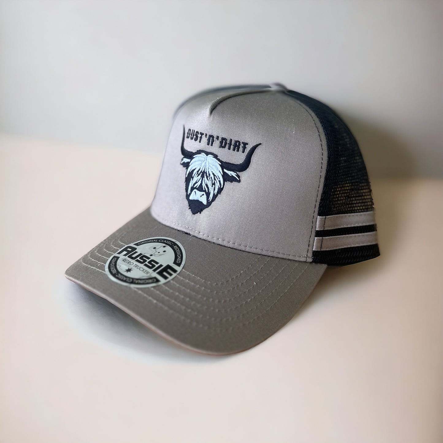 DUSTY Men’s trucker cap